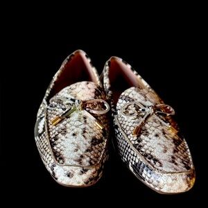 TALBOTS BECCA leather snake and lost valet flat NWOT 8 1/2